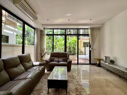 Holland Link (D10), Terrace #498181441